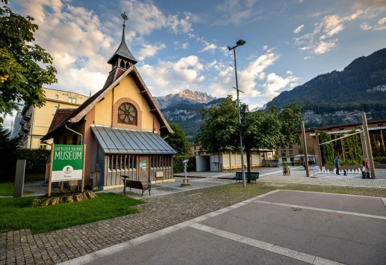 2021 sherlock holmes museum aussenansicht meiringen