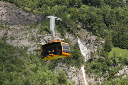 Die Luftseilbahn Lungern - Turren bringt Sie zum Ausflugsziel in der Zentralschweiz