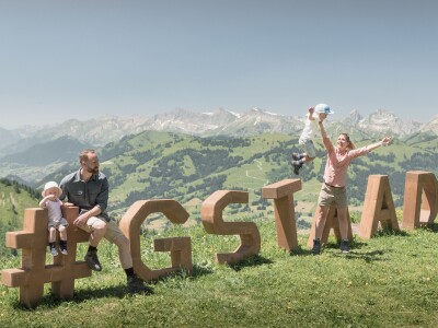 Bergbahnen Gstaad Wandern Familie Kinder