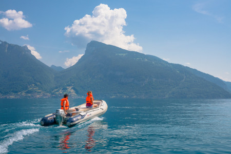 Motorbootausflug auf dem Thunersee
