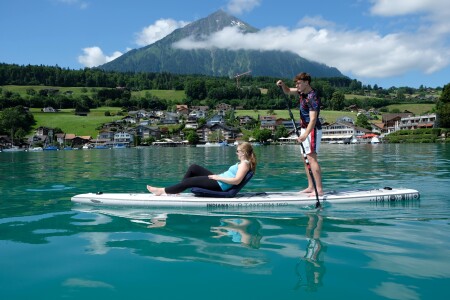 SUP Thunersee Hintergrund Niesen